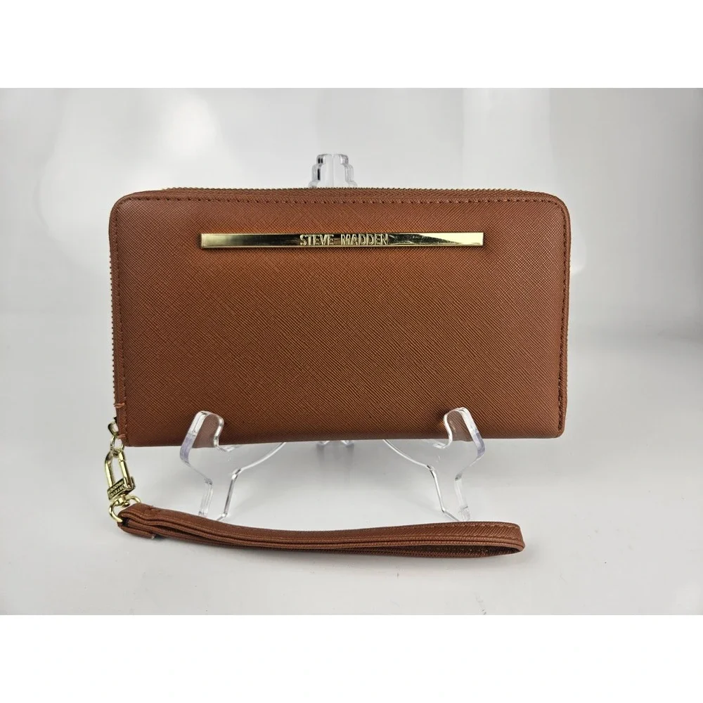 Steve Madden‎ Zip Around Wristlet Wallet Cognac Brown Saffiano Gold Hardware